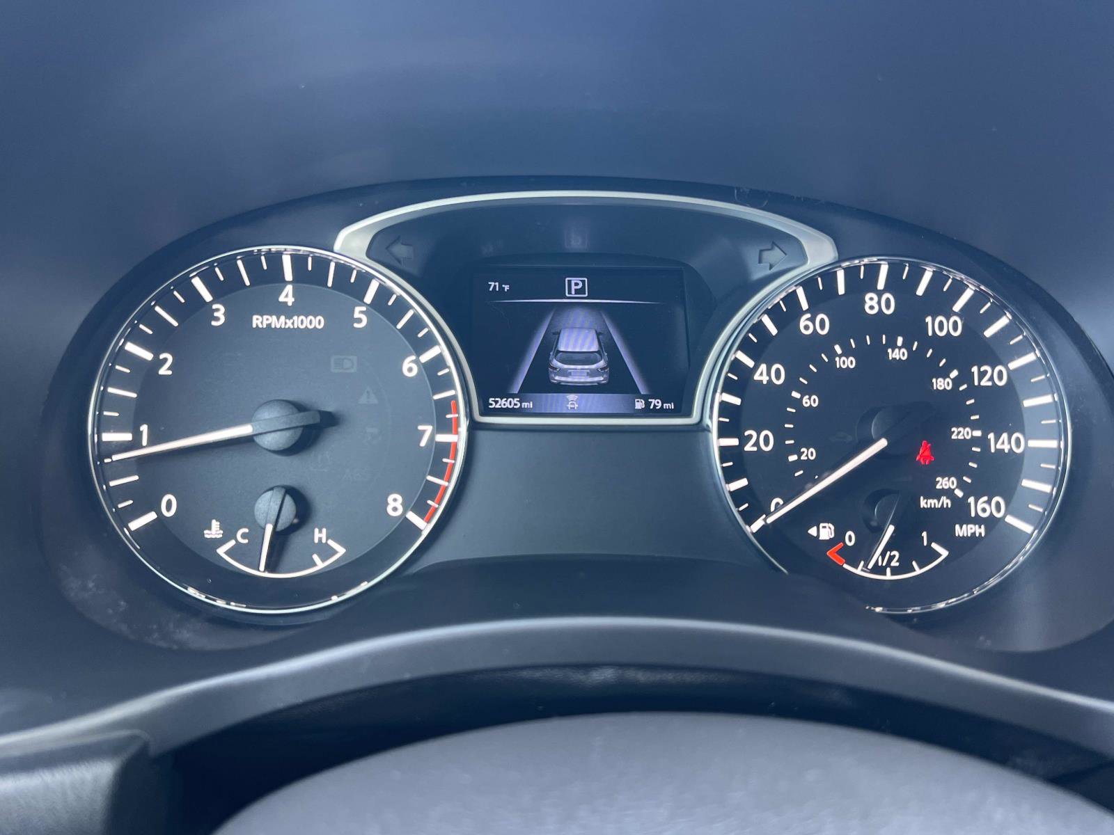 Used 2019 Nissan Pathfinder S image 11