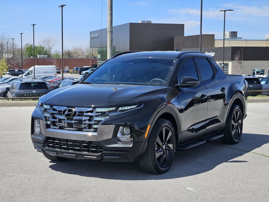 Used 2023 Hyundai Santa Cruz Night image 2