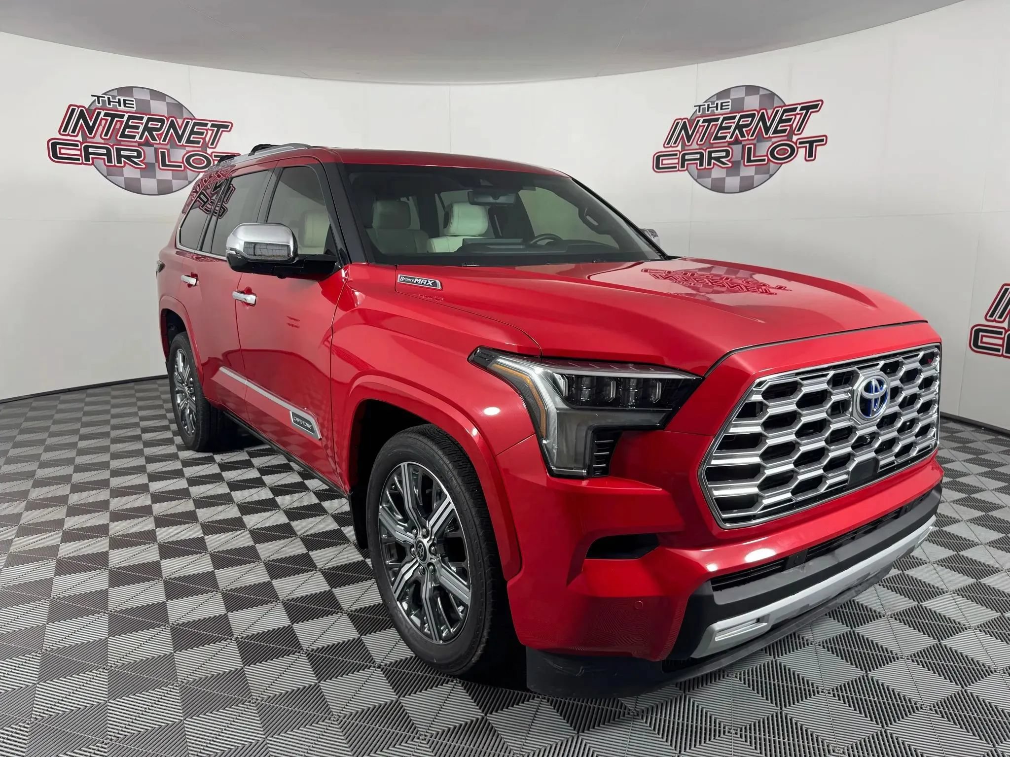 Used 2023 Toyota Sequoia Capstone AWD/4WD image 9