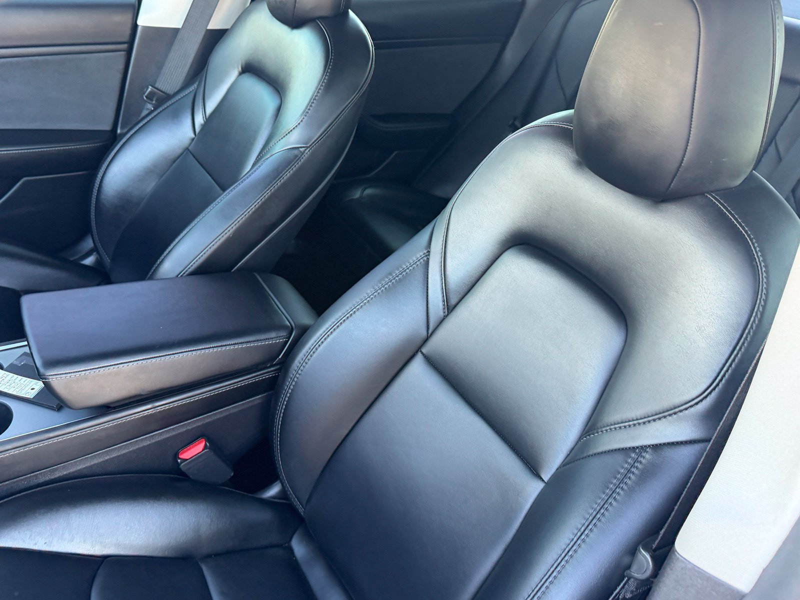 Used 2021 Tesla Model 3 Long Range AWD/4WD image 31