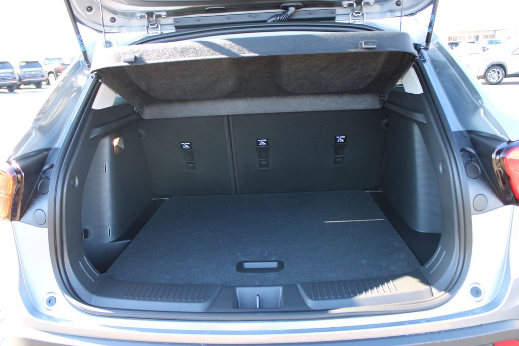 New 2026 Chevrolet Trax LT image 14