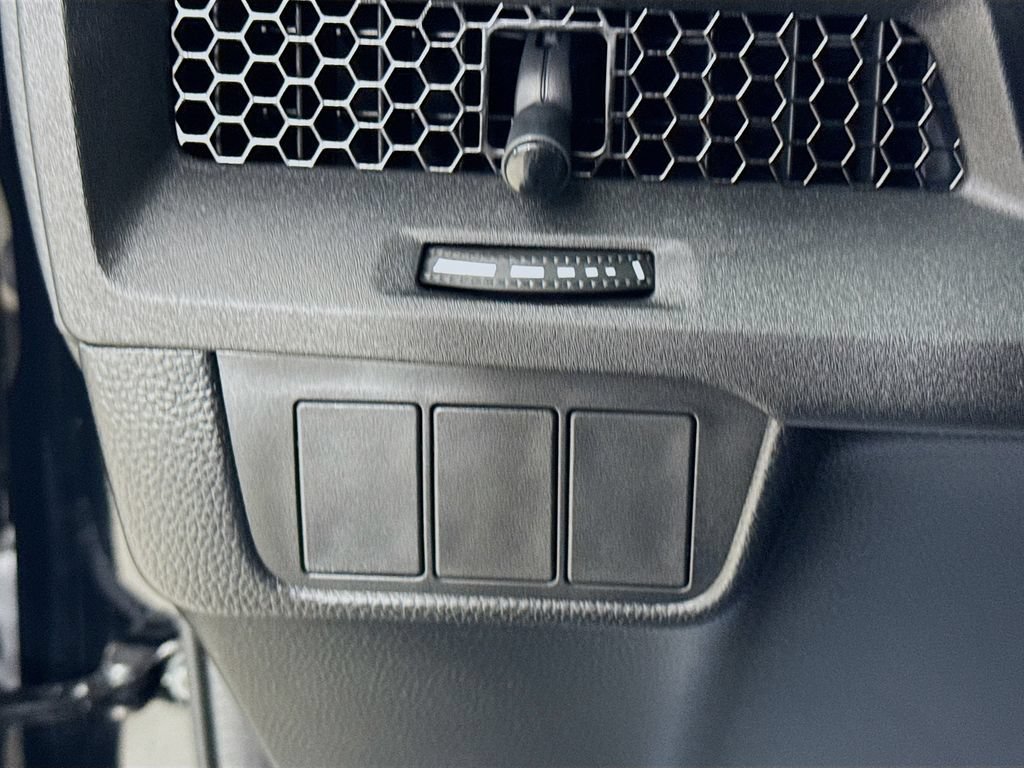 Used 2026 Honda CR-V Sport image 13