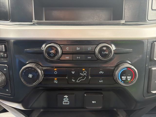 Used 2023 Ford F350 XLT w/ Snow Plow Prep Package image 25