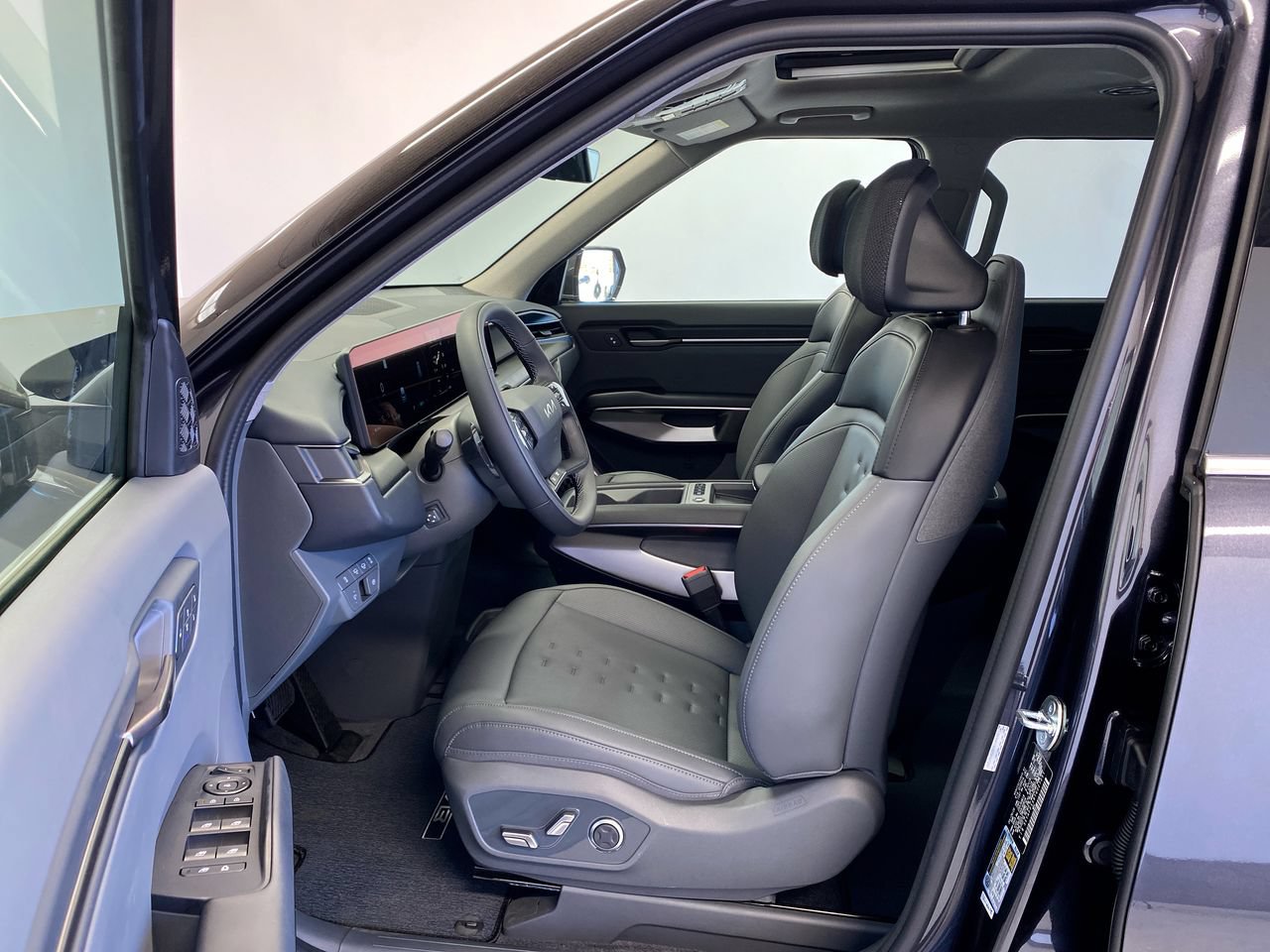 New 2026 Kia EV9 Wind AWD/4WD image 16