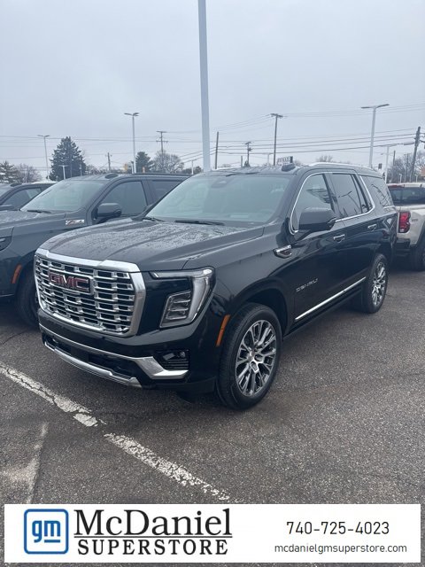 New 2026 GMC Yukon Denali w/ Sun & Power Step Package