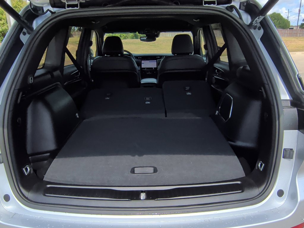 Used 2024 Jeep Grand Cherokee Limited RWD image 41