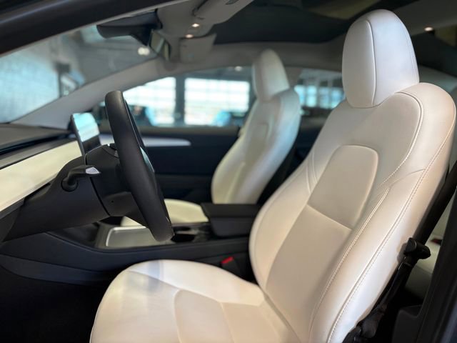 Used 2023 Tesla Model 3 Standard Range image 19