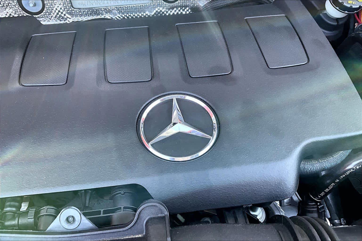 Used 2022 Mercedes-Benz GLA 250 image 32