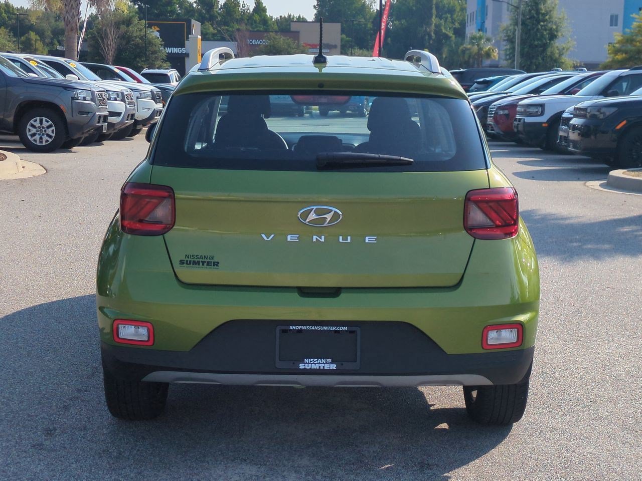 Used 2023 Hyundai Venue SEL FWD image 5