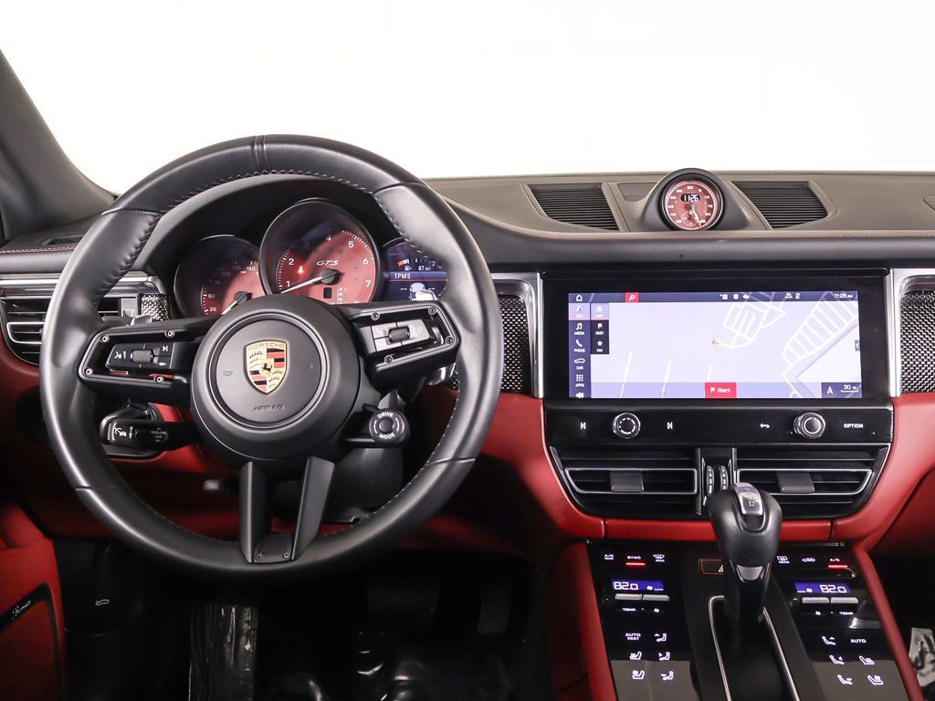 Used 2024 Porsche Macan GTS AWD/4WD image 32