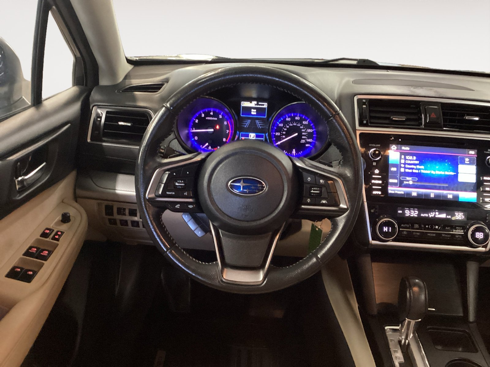 Used 2019 Subaru Outback 2.5i Premium image 12