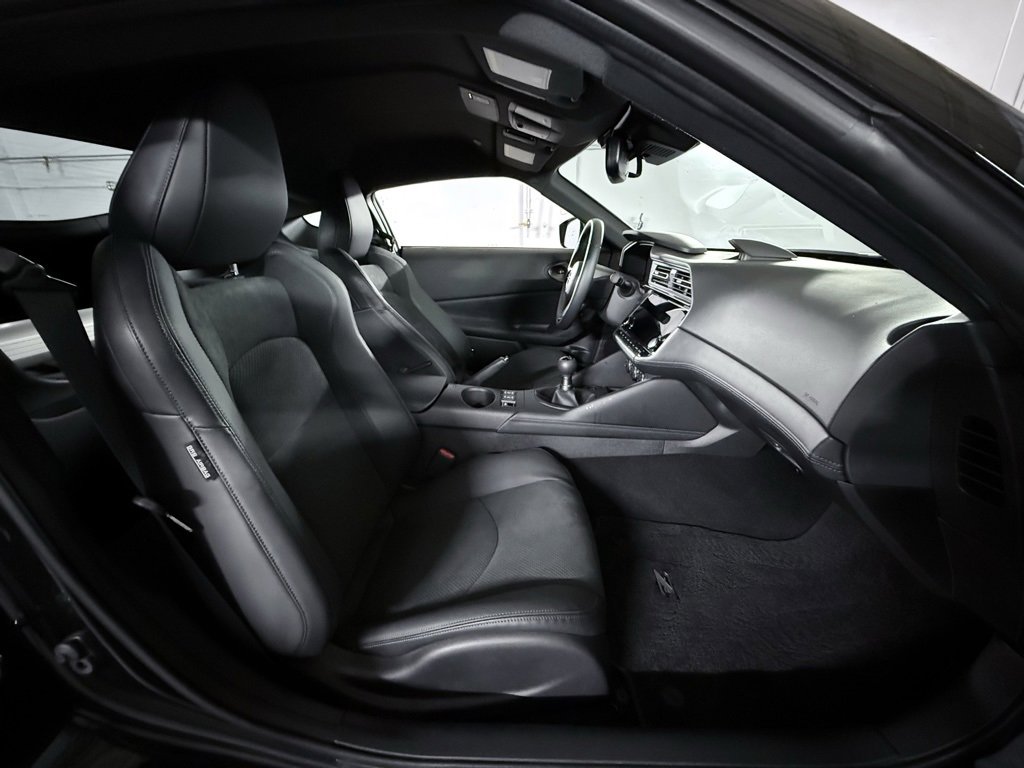 Used 2025 Nissan Z Performance w/ Floor Mat Package image 23