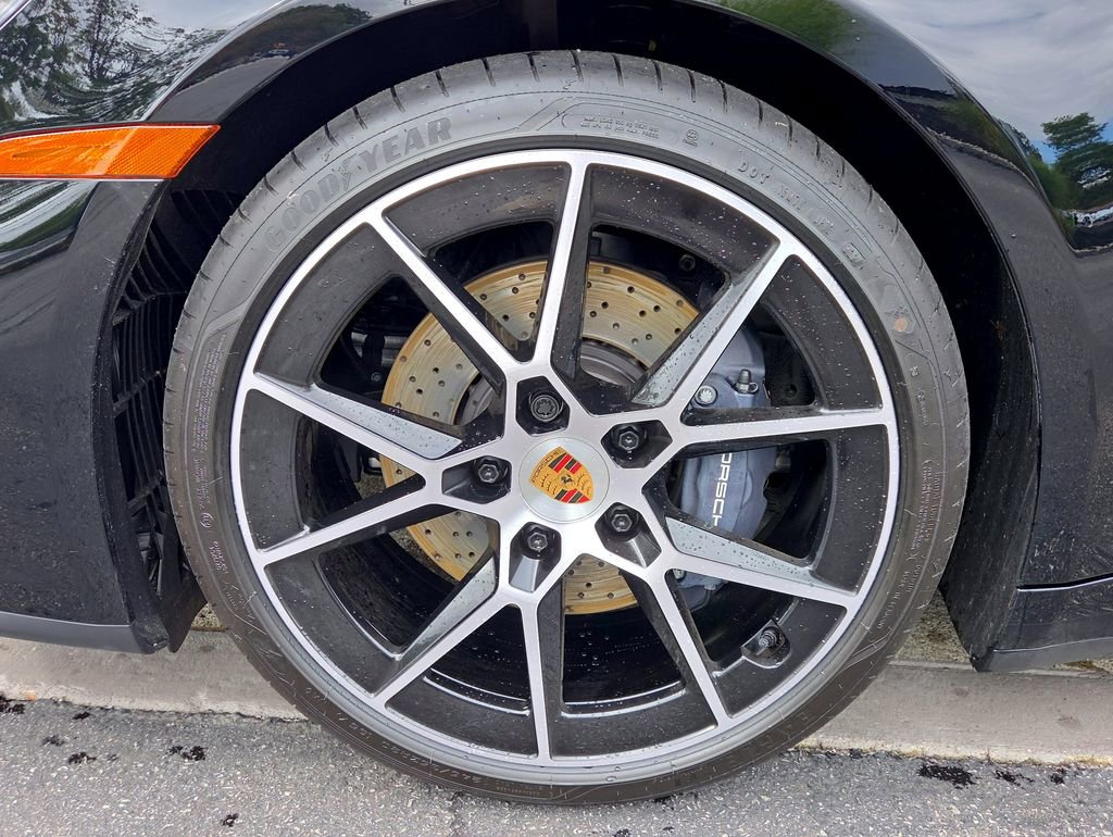 Certified 2025 Porsche 911 Carrera image 23