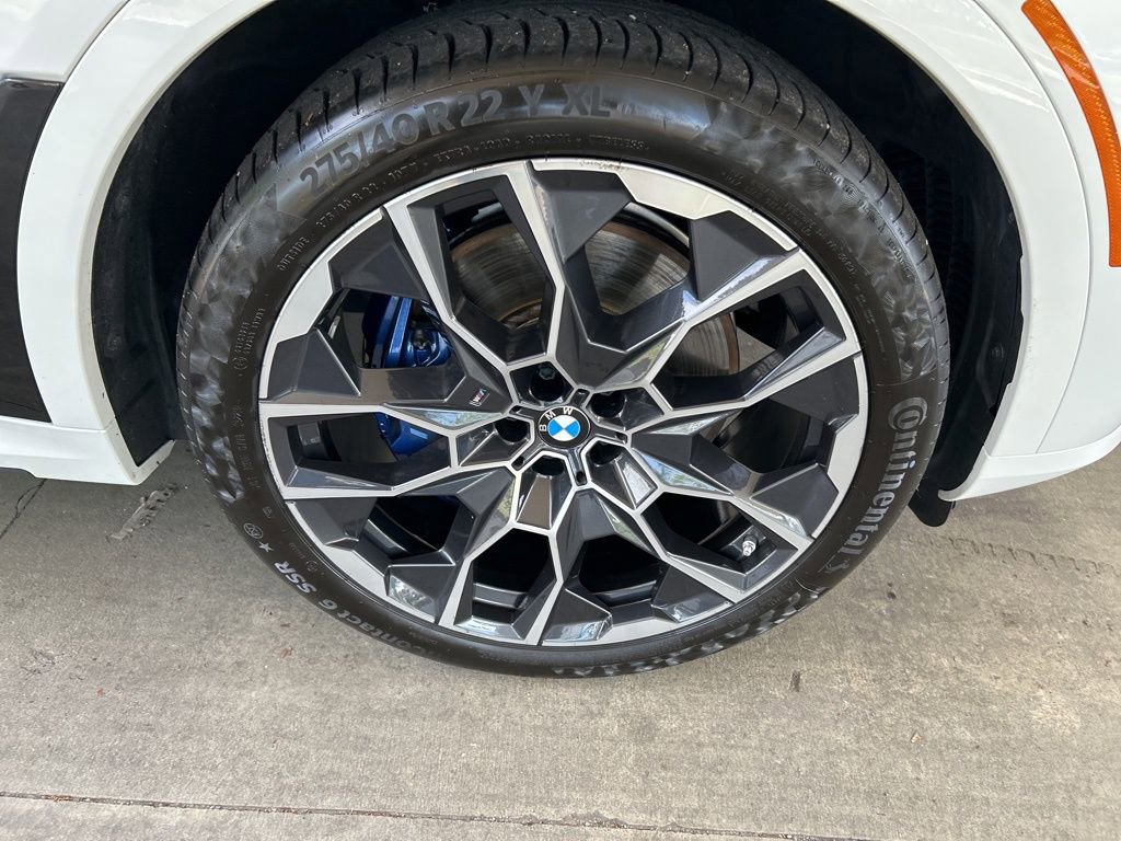 Used 2024 BMW X7 xDrive40i w/ M Sport Package image 22