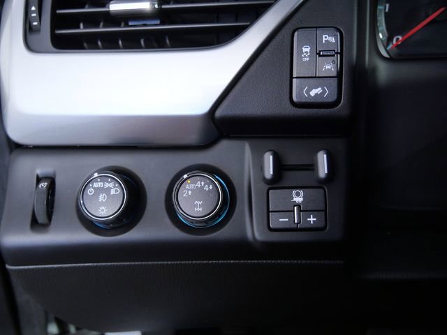 Used 2018 Chevrolet Tahoe LT AWD/4WD image 25