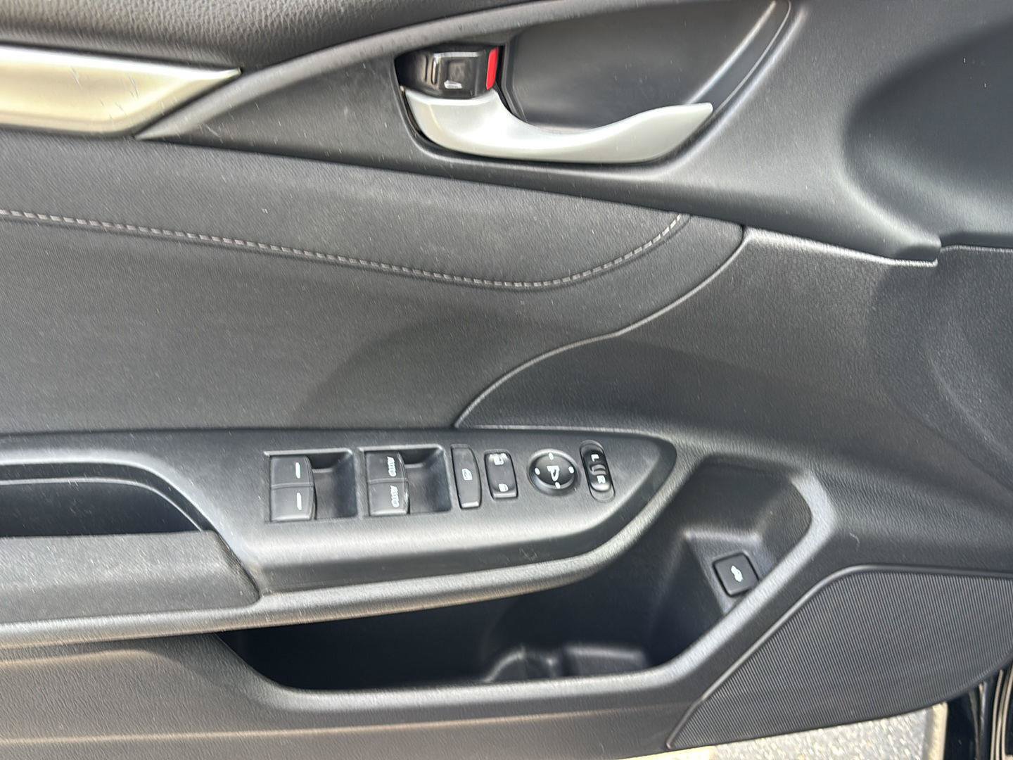 Used 2017 Honda Civic EX image 24