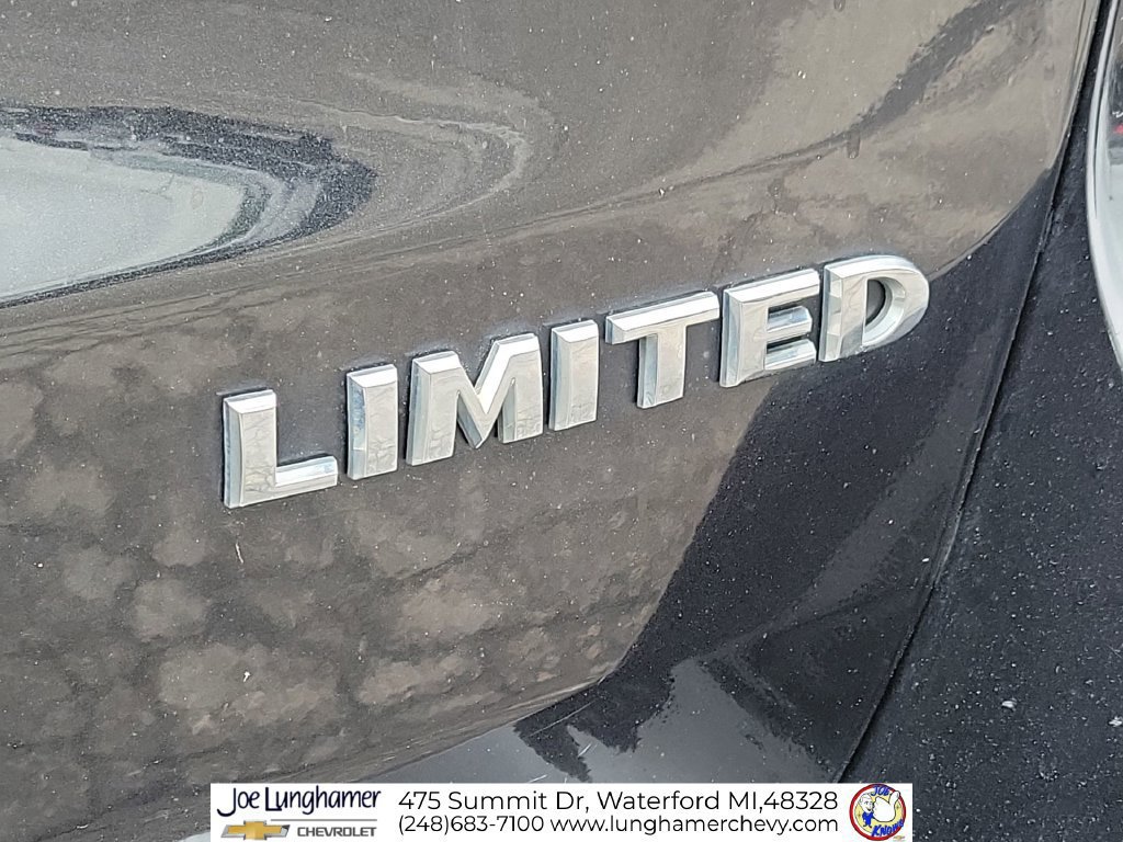 New 2027 Chevrolet Equinox LT w/ Convenience Package II FWD image 32