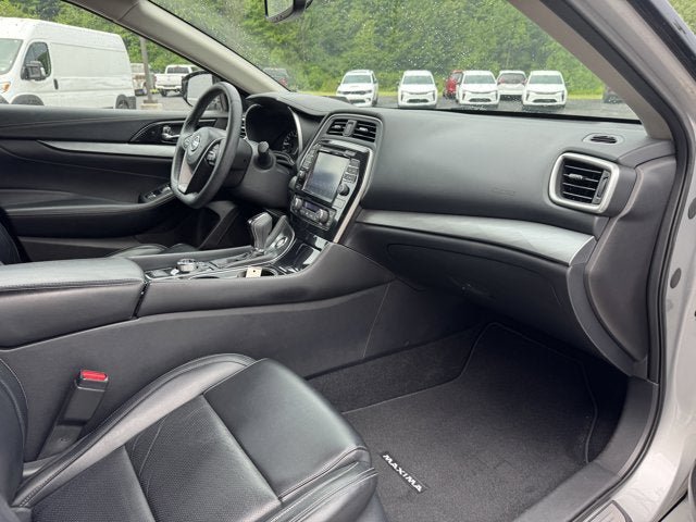 Used 2017 Nissan Maxima 3.5 SV FWD image 11