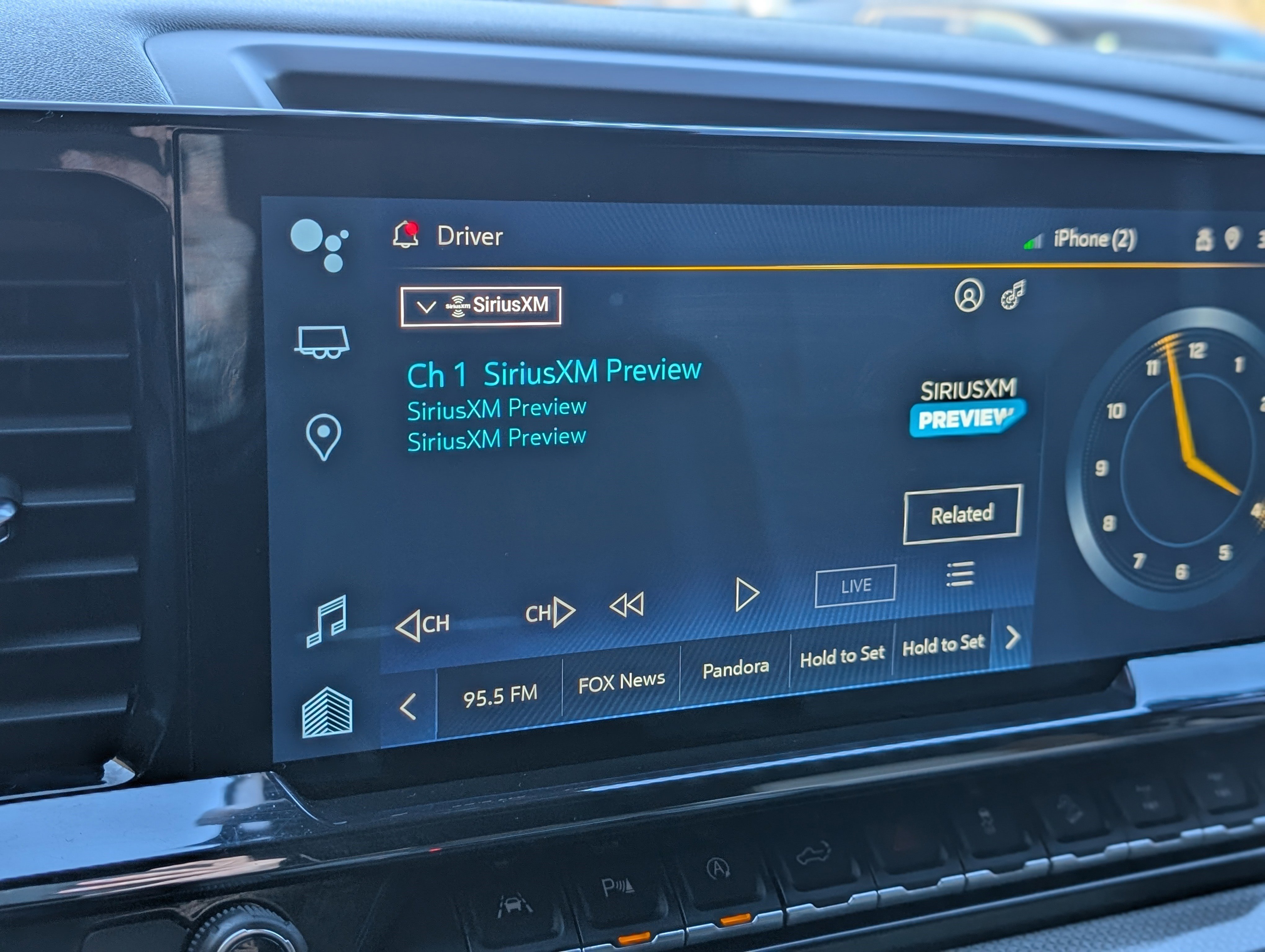 Used 2024 Chevrolet Silverado 1500 ZR2 w/ Technology Package image 30