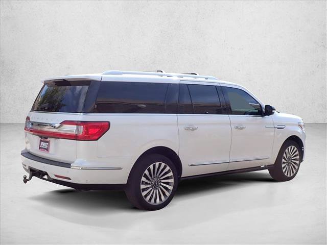 Used 2018 Lincoln Navigator L Reserve w/ Technology Package AWD/4WD image 4