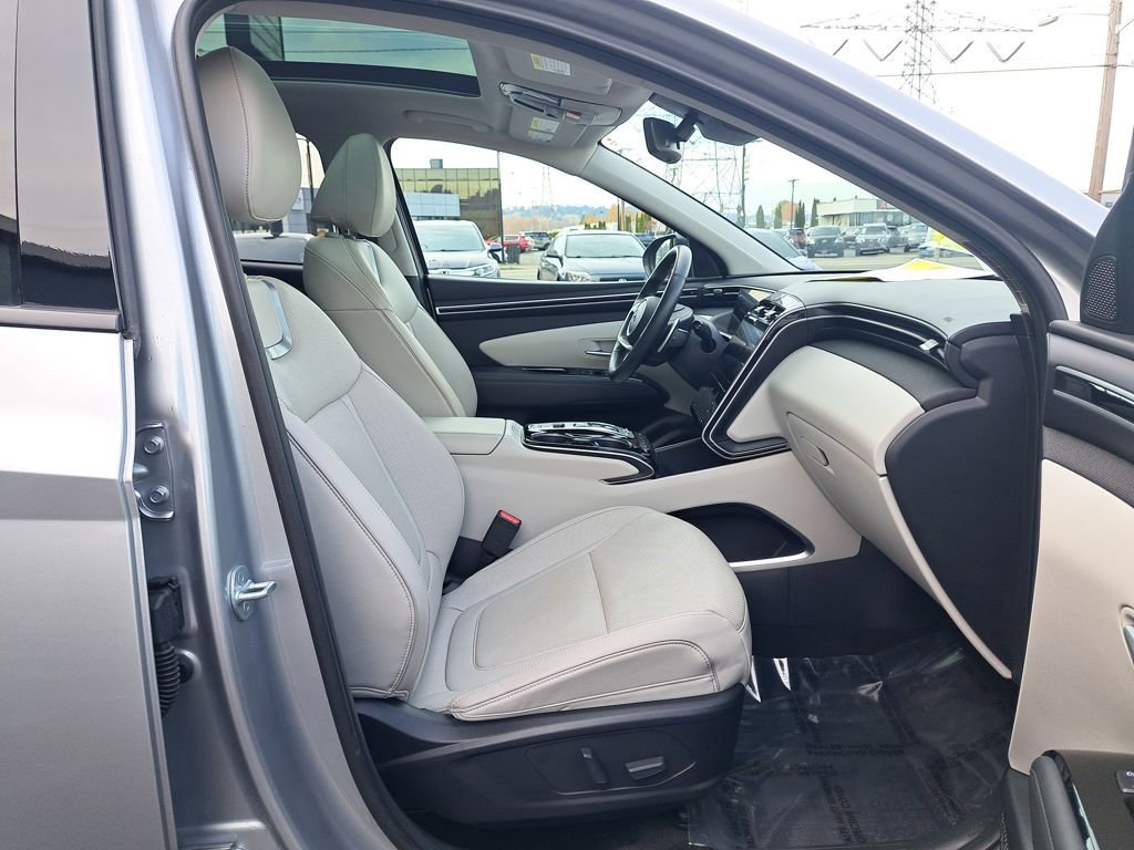 Used 2024 Hyundai Tucson Limited image 18