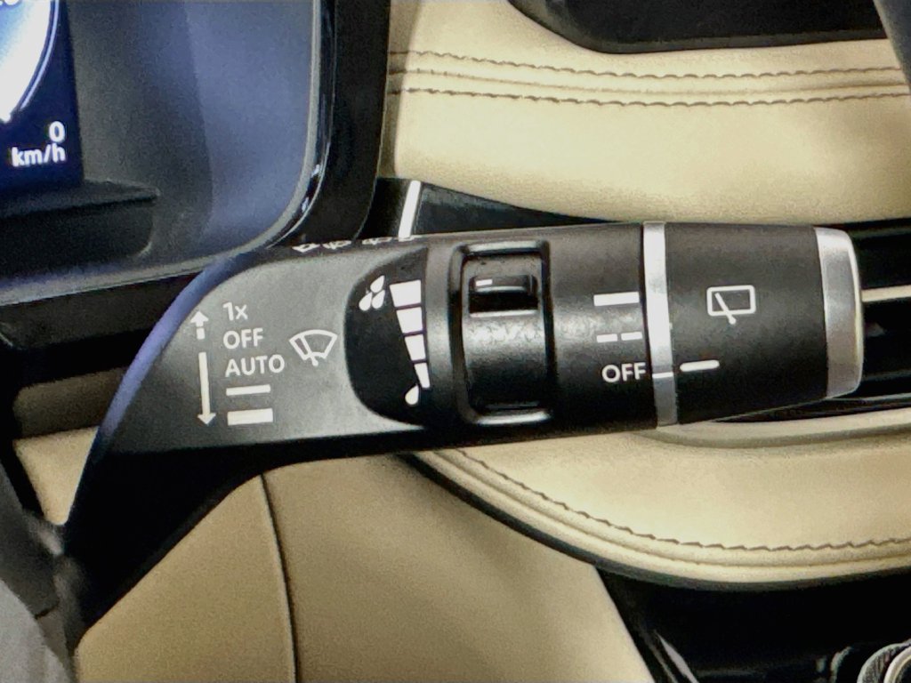 Certified 2024 INFINITI QX60 Sensory w/ Vision Package AWD/4WD image 16