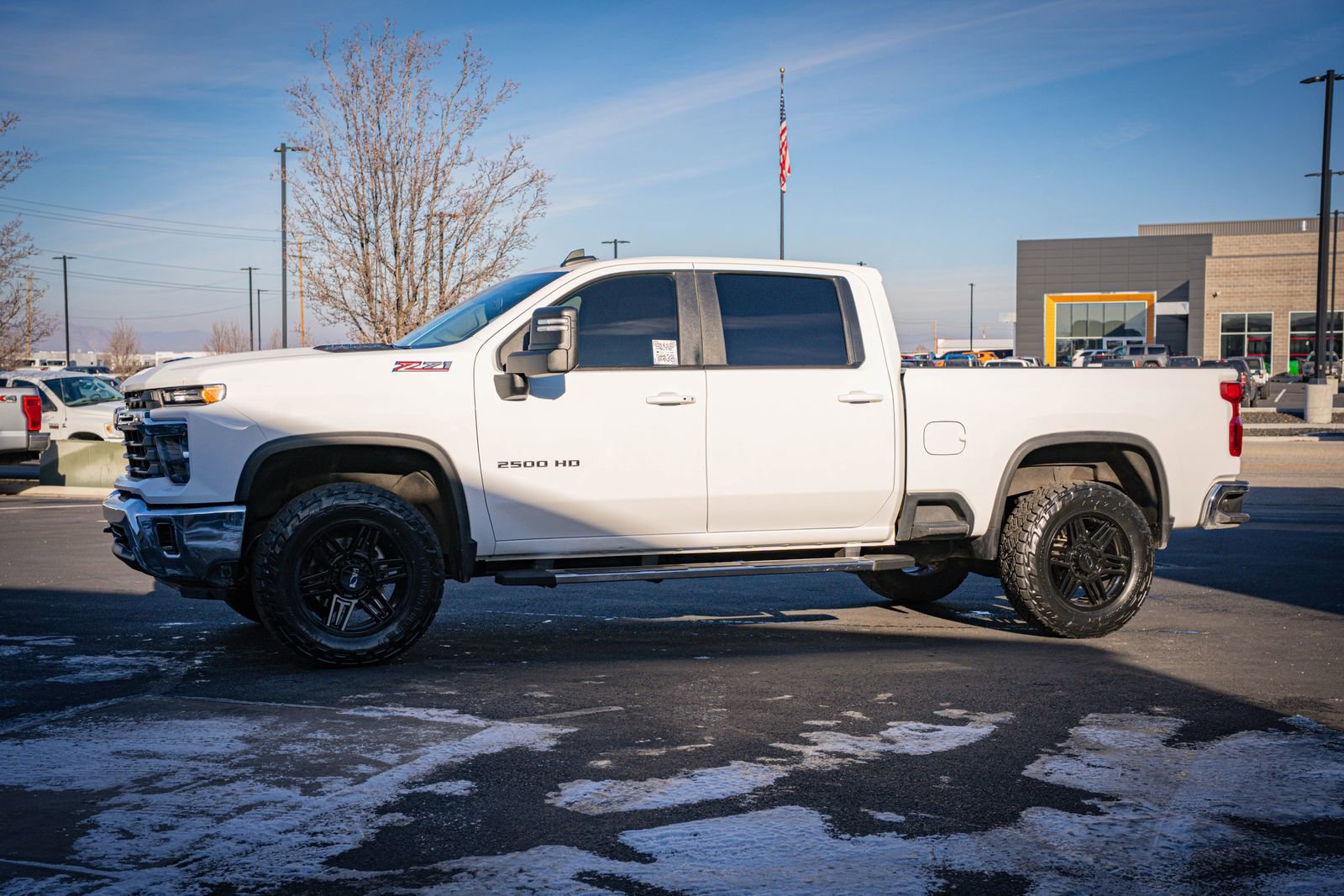 Used 2024 Chevrolet Silverado 2500 LT image 11