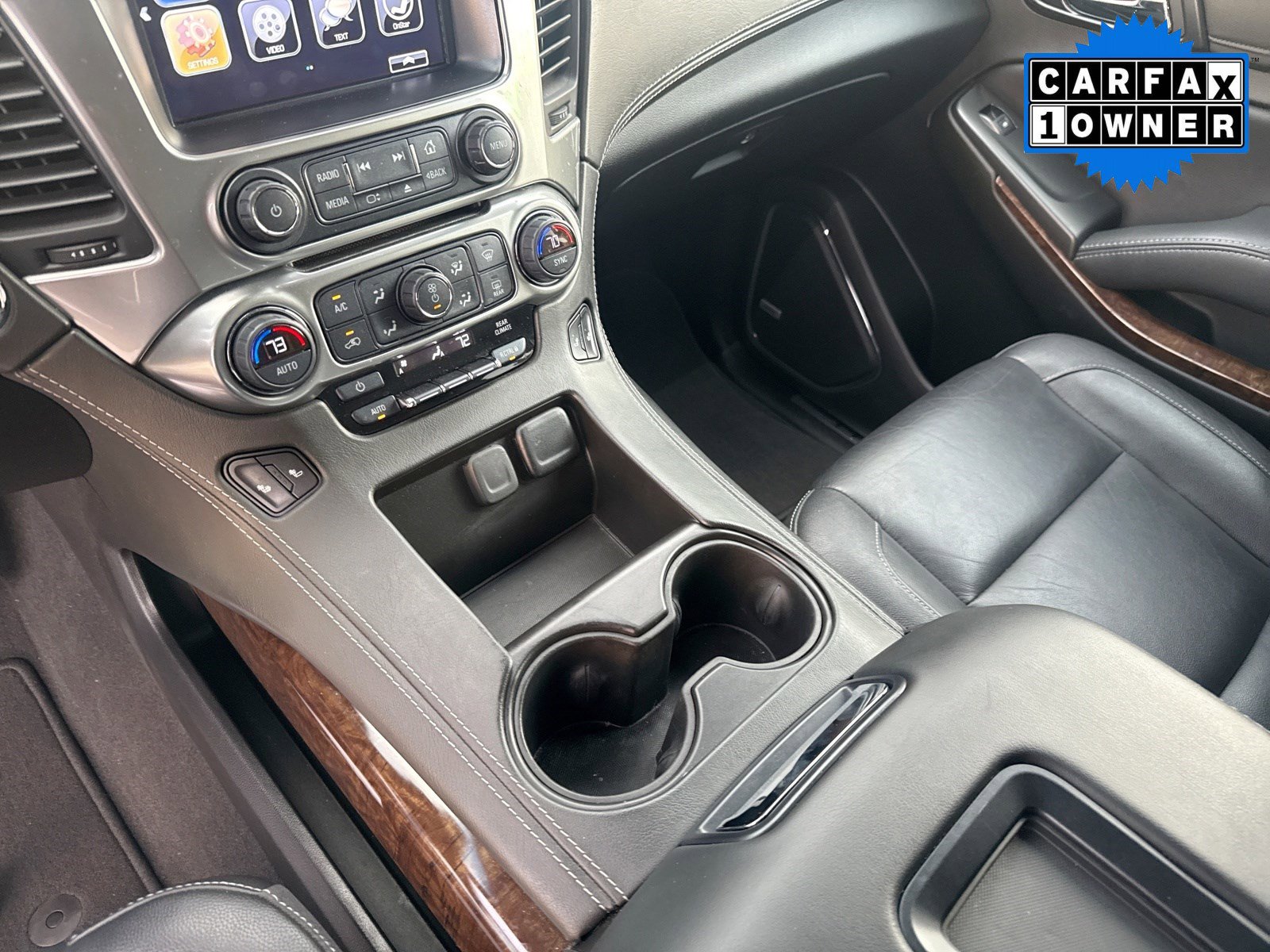 Used 2019 Chevrolet Suburban LT w/ Luxury Package image 21