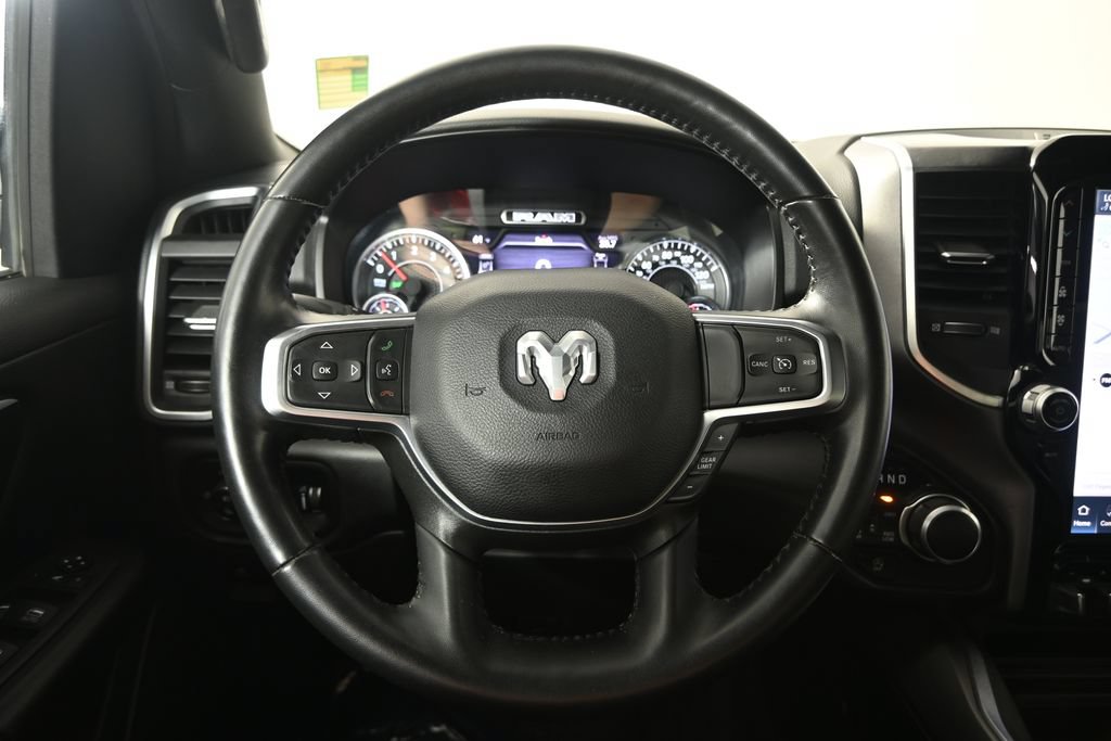 Used 2024 RAM 1500 Big Horn AWD/4WD image 35