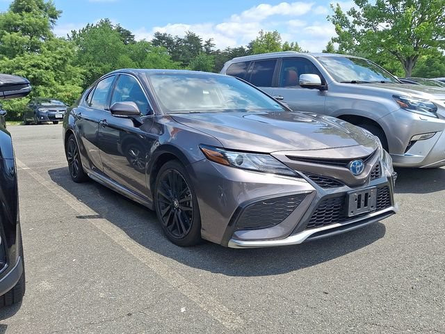 Used 2024 Toyota Camry XSE w/ Cold Weather Package FWD image 3