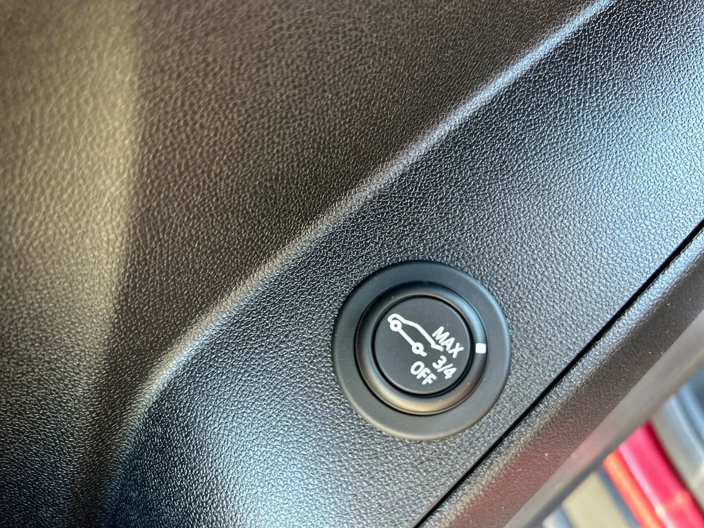 Used 2019 Chevrolet Equinox LT FWD image 20
