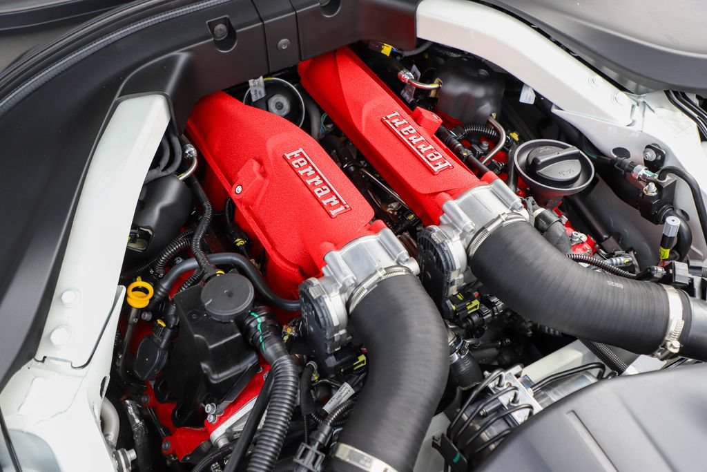 Certified 2026 Ferrari Roma Spider RWD image 20