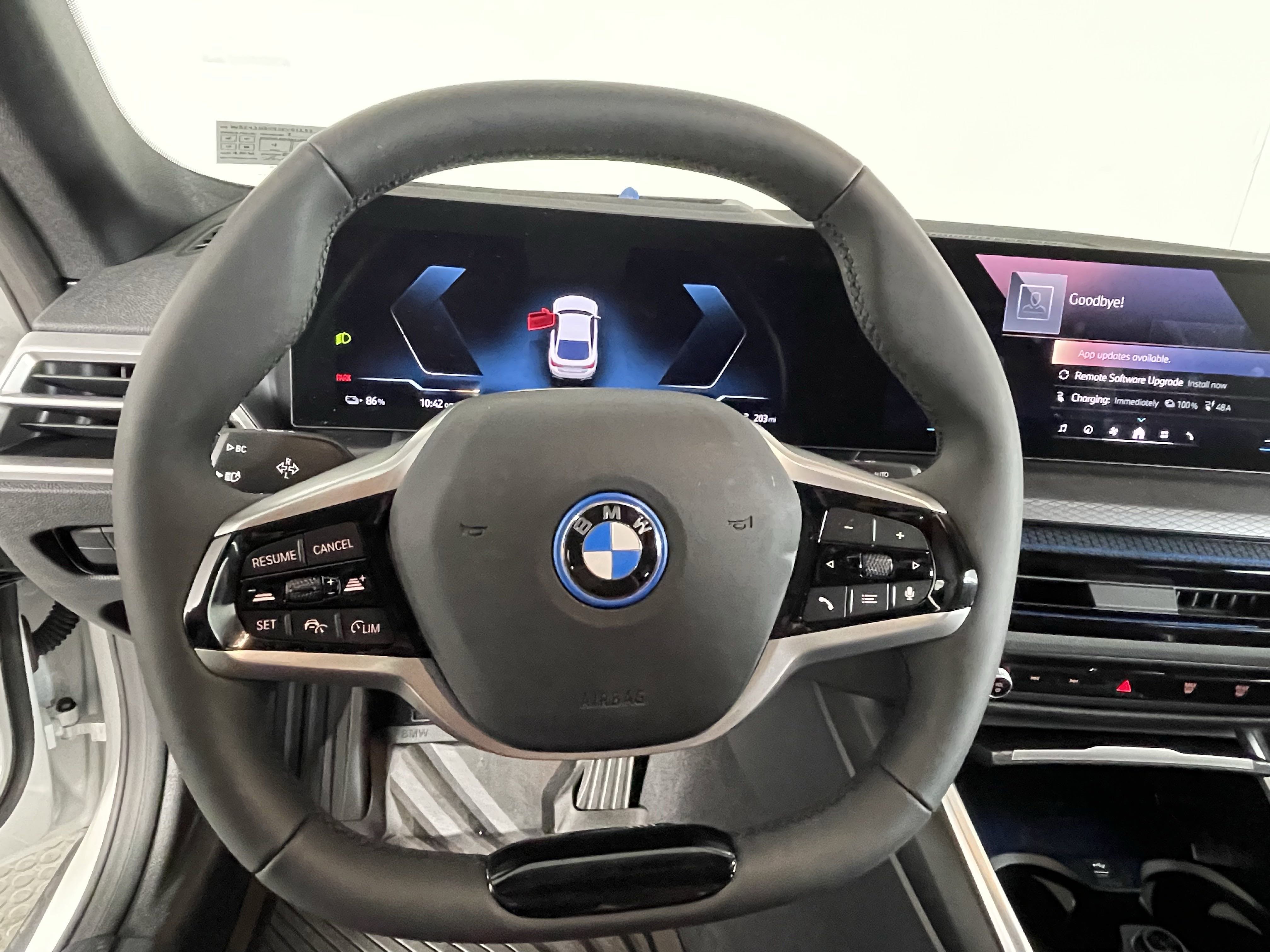 Used 2025 BMW i4 xDrive40i w/ Premium Package image 12