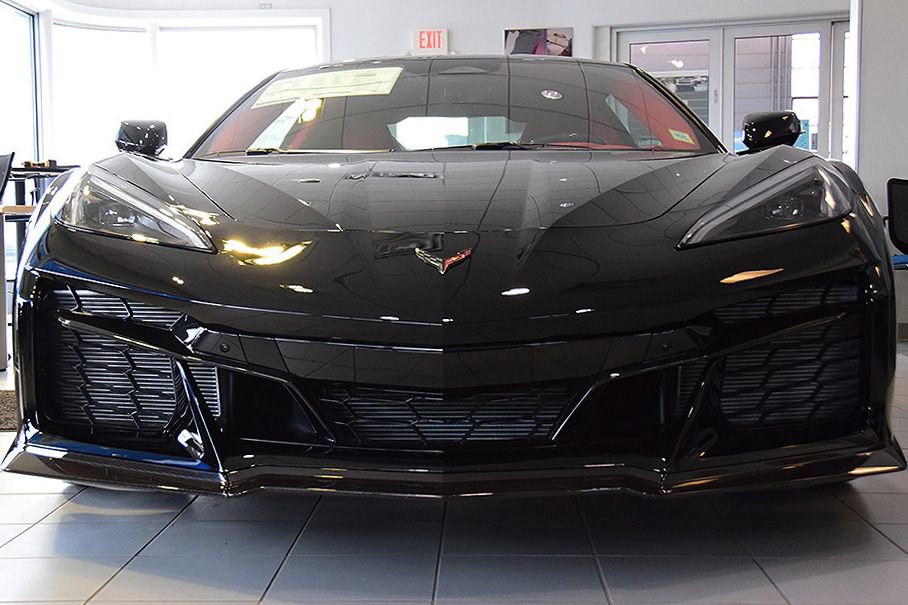 New 2026 Chevrolet Corvette Z06 RWD image 6