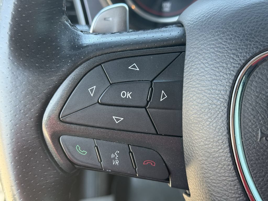 Used 2016 Dodge Challenger R/T RWD image 9