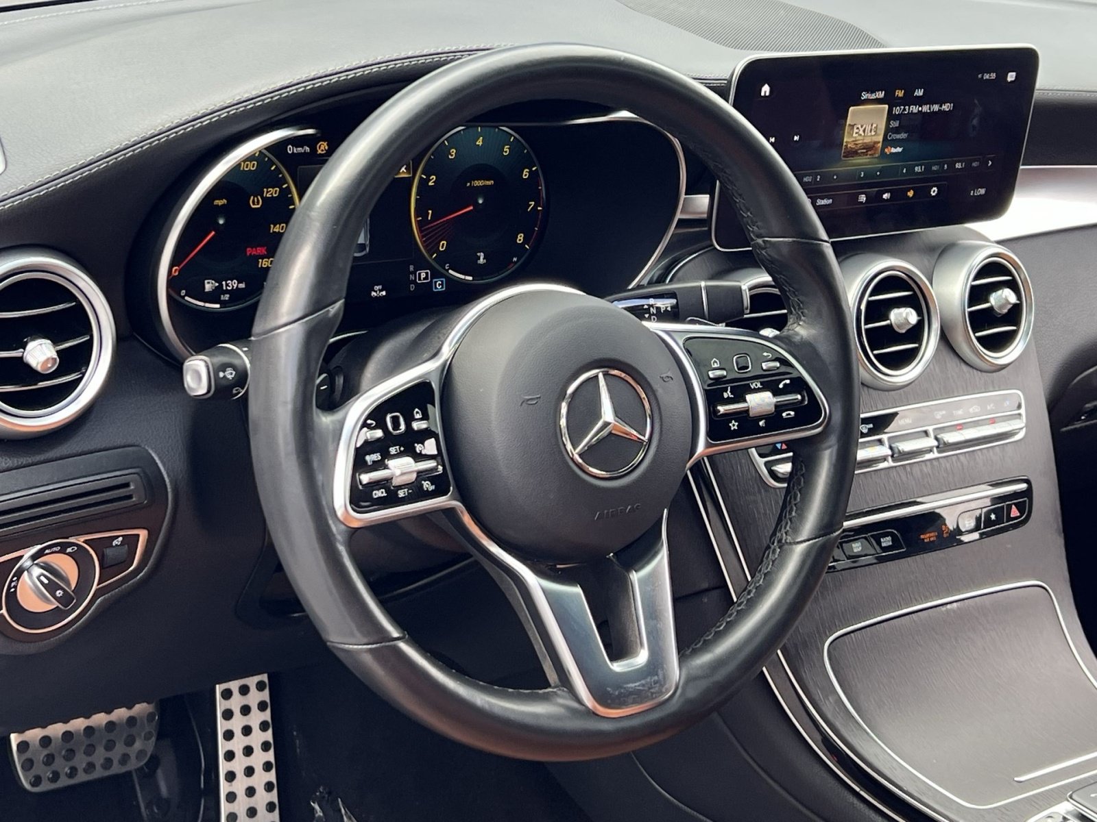 Used 2023 Mercedes-Benz GLC 300 4MATIC Coupe image 21