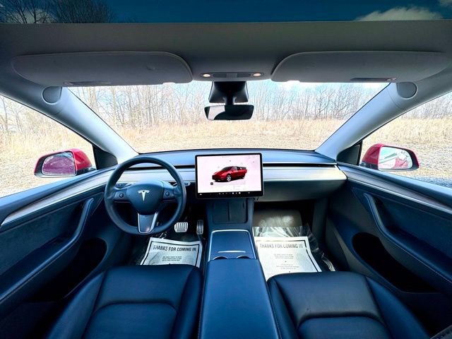 Used 2023 Tesla Model Y Performance image 21