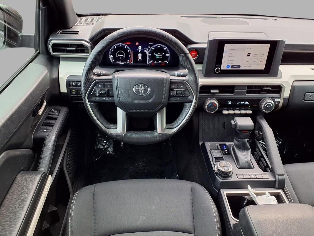 Used 2024 Toyota Tacoma TRD Off-Road image 4