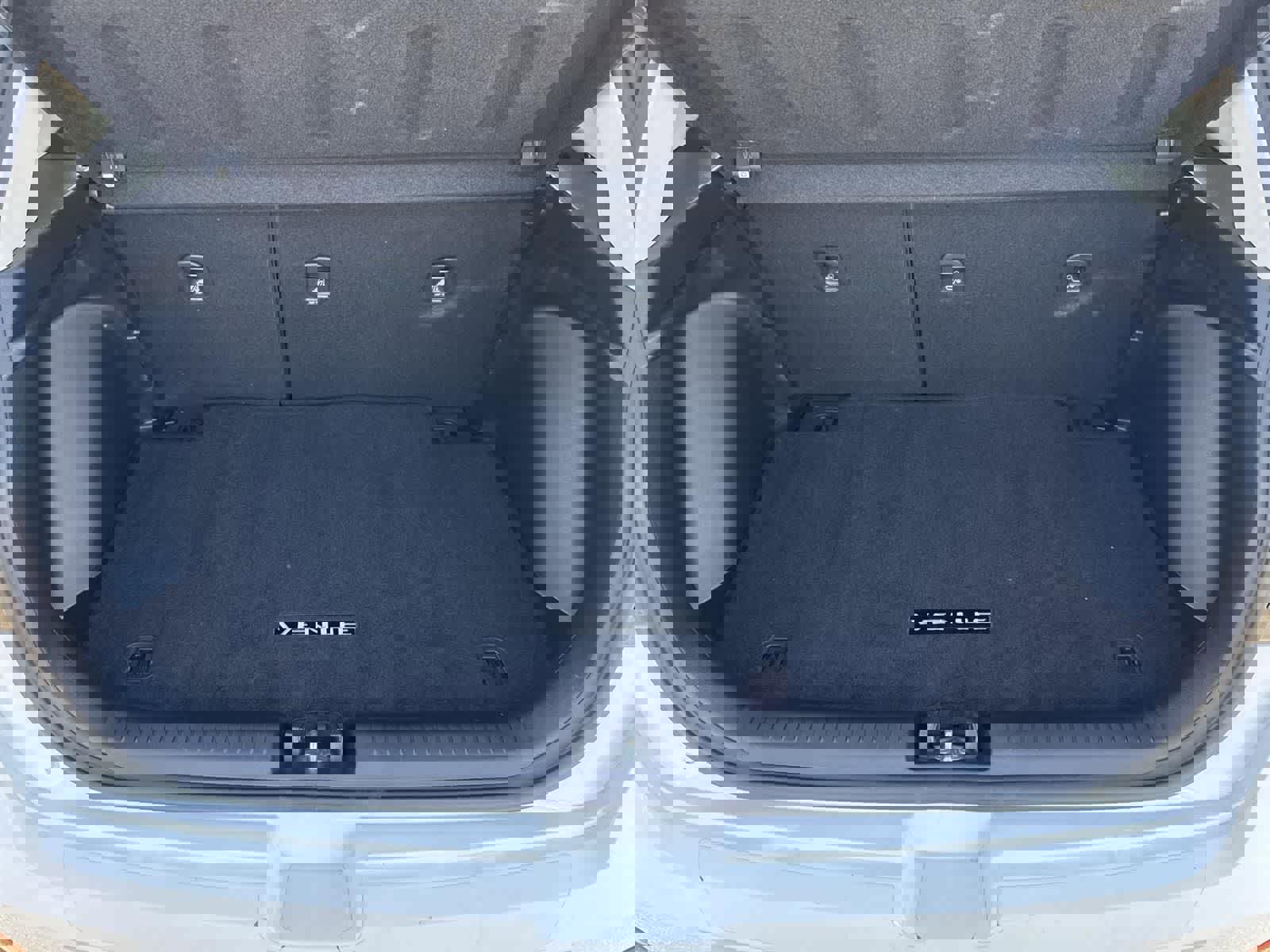 Used 2022 Hyundai Venue SEL image 41