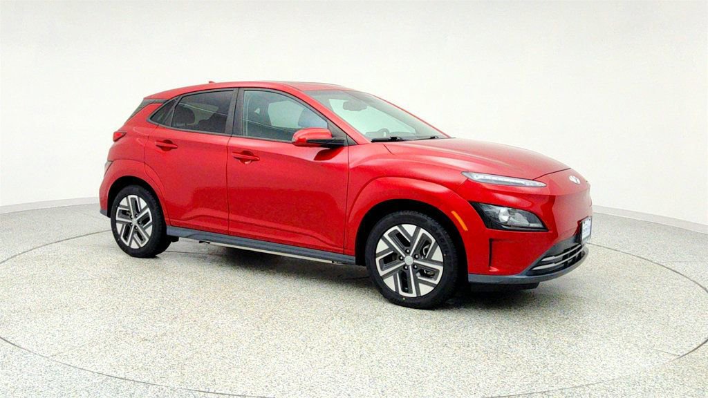 Used 2022 Hyundai Kona SEL w/ Convenience Package image 3