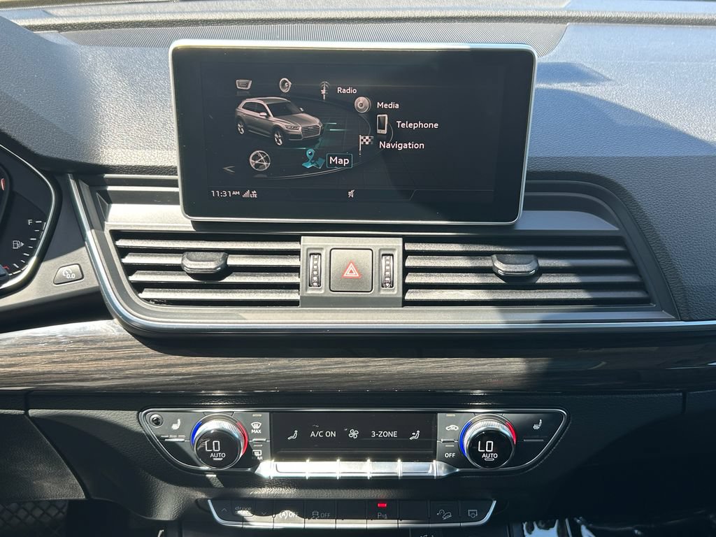 Used 2019 Audi Q5 2.0T Premium Plus w/ Premium Plus Package AWD/4WD image 24