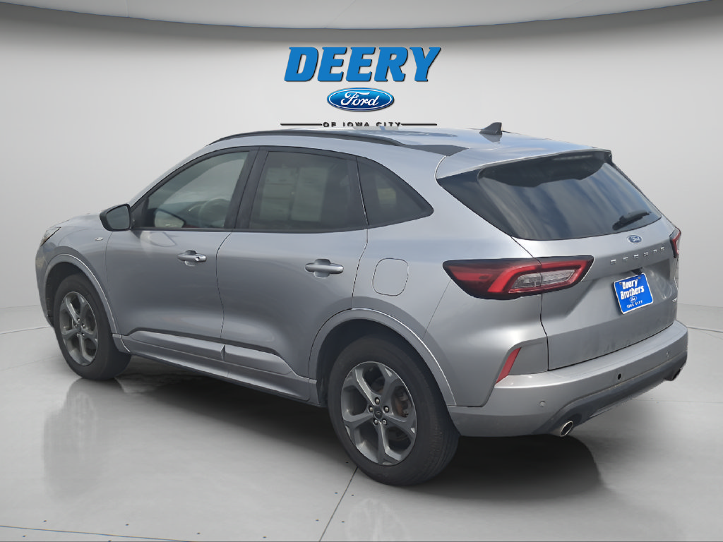 Certified 2024 Ford Escape ST-Line w/ Tech Pack #1 AWD/4WD image 8