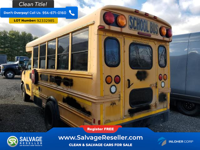 Used 2009 Chevrolet Express 3500 w/ School Bus Package RWD image 3