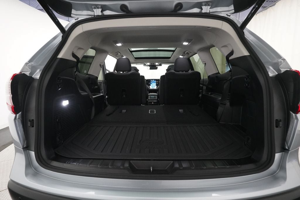Certified 2025 Subaru Ascent Onyx Edition w/ Popular Package #2 AWD/4WD image 10
