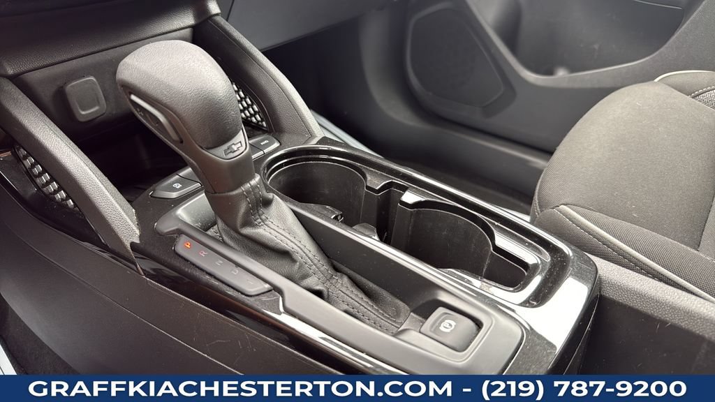 Used 2025 Chevrolet TrailBlazer LT AWD/4WD image 31