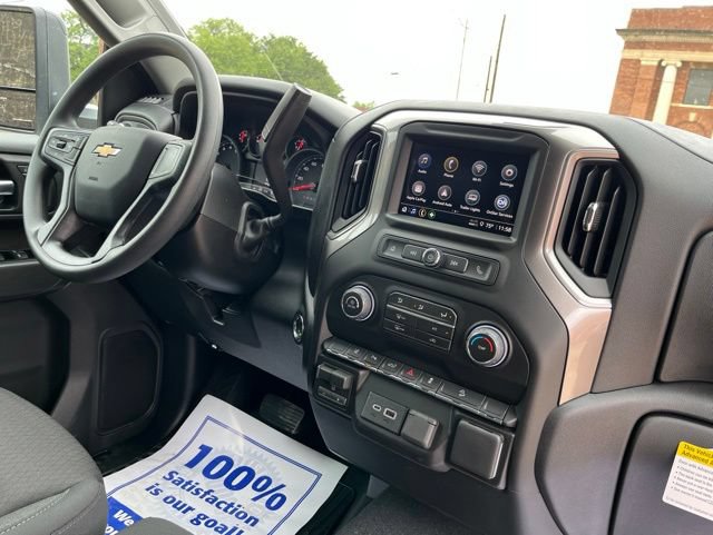 New 2026 Chevrolet Silverado 2500 Custom w/ Custom Value Package AWD/4WD image 24
