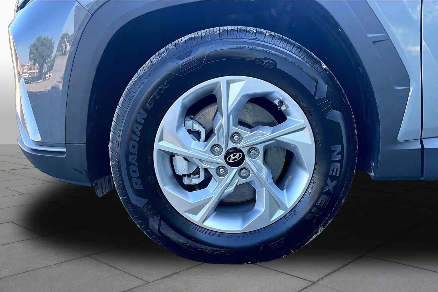 Used 2024 Hyundai Tucson SE FWD image 11