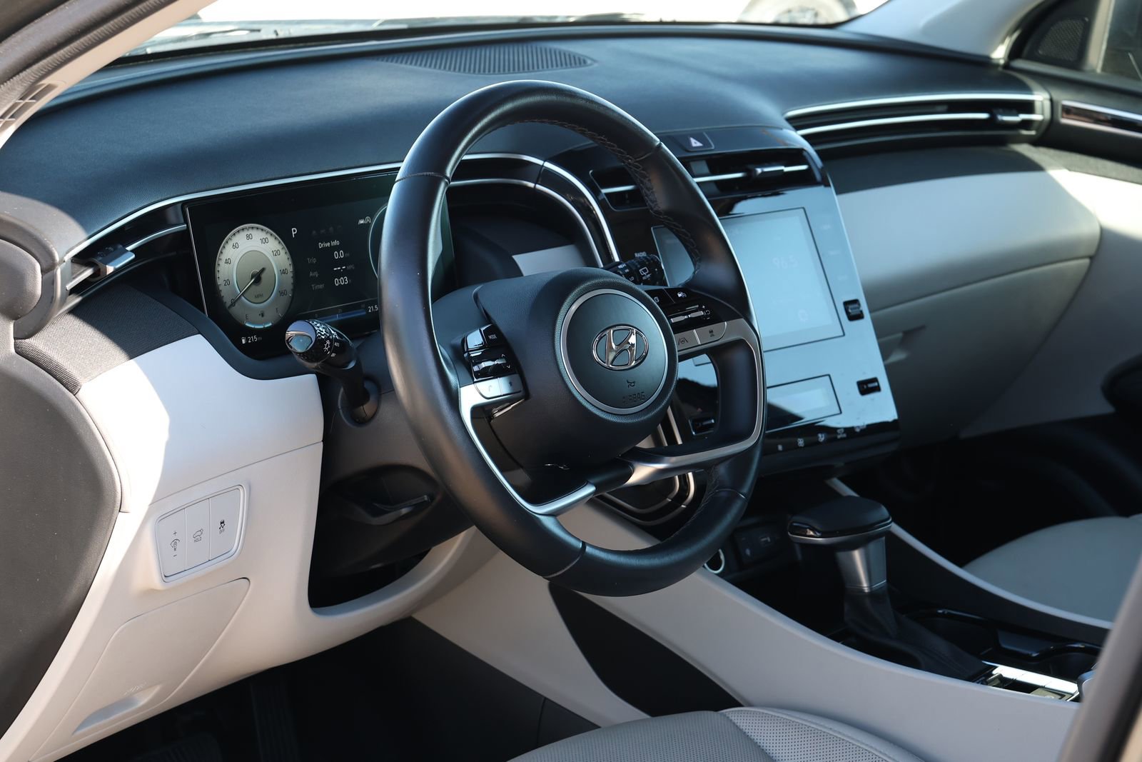 Used 2022 Hyundai Tucson SEL w/ Convenience + Premium Package image 14