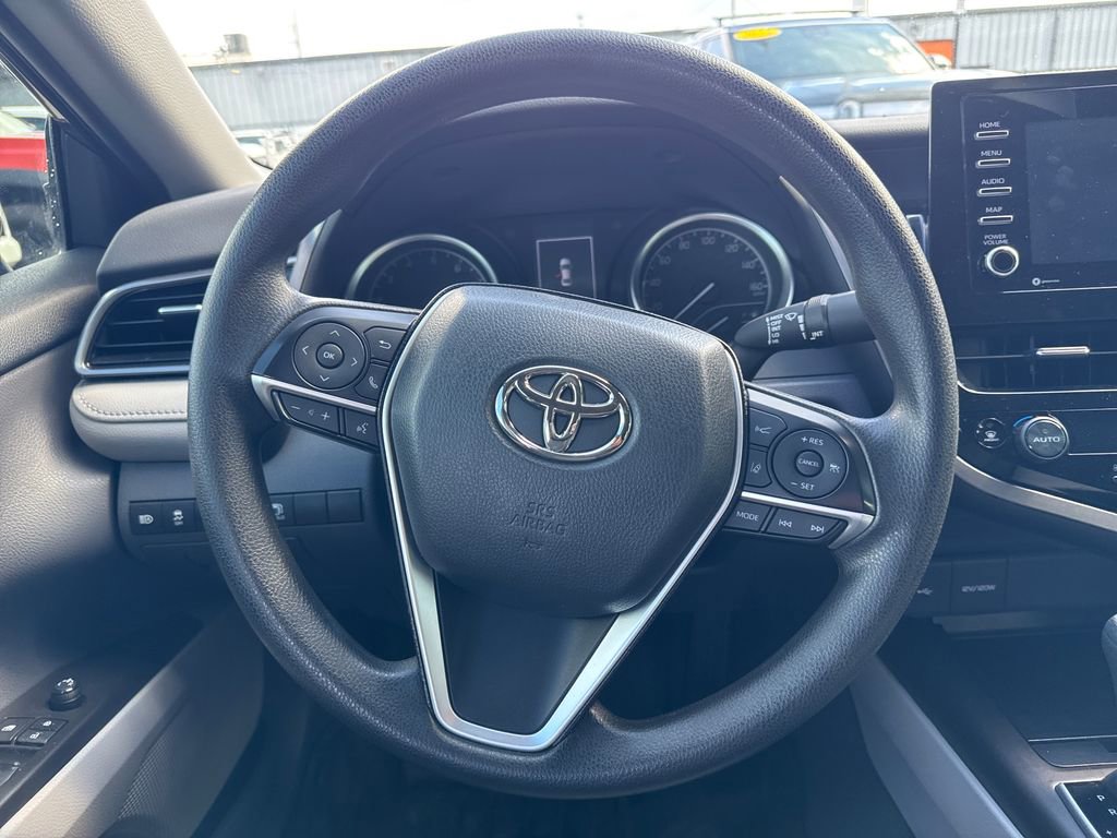 Used 2023 Toyota Camry LE FWD image 14