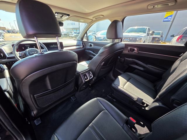Used 2025 Kia Sorento X-Line EX AWD/4WD image 13